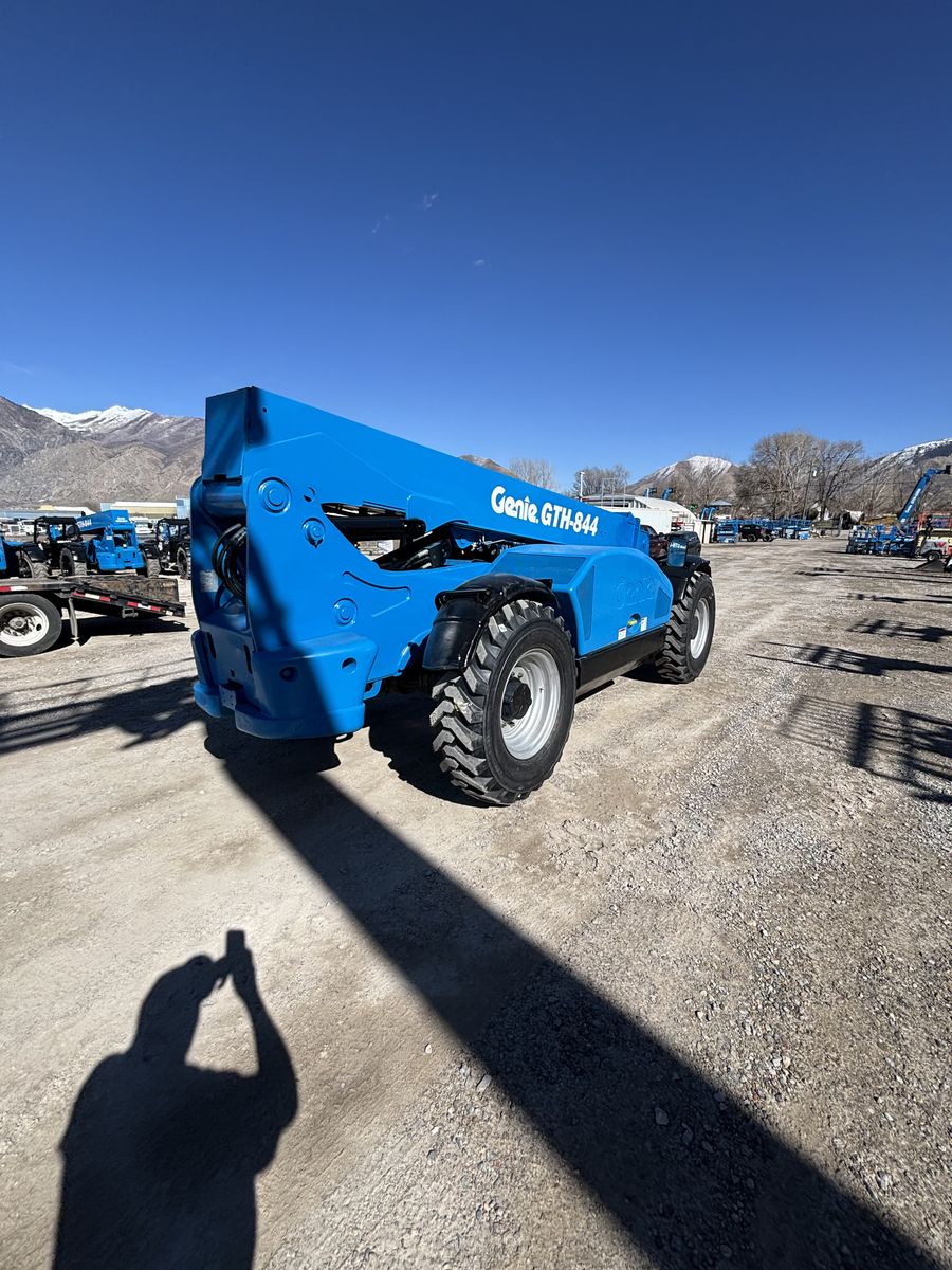2018 Genie GTH-844 -Warranty- Forklift Telehandler (id.2028)