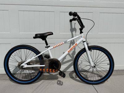 WEIZE White/Orange/Blue 20" Kids BMX Bike - Single Speed