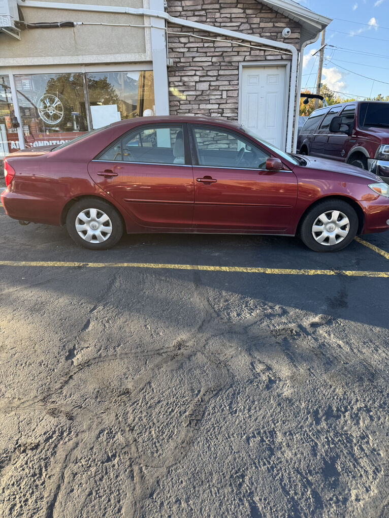 2002 TOYOTA CAMRY LE