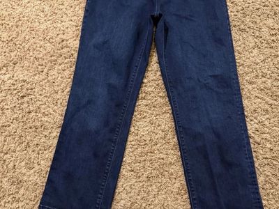 Hudson Los Angeles Women's Dark Wash Straight Leg Jeans Size 12