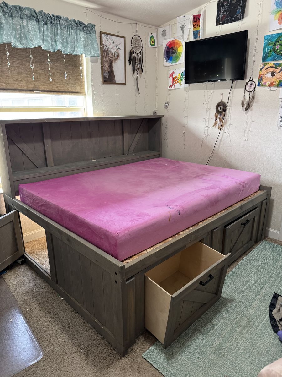 Teen Bed, Temperpetic Mattress, Dresser and Mirror