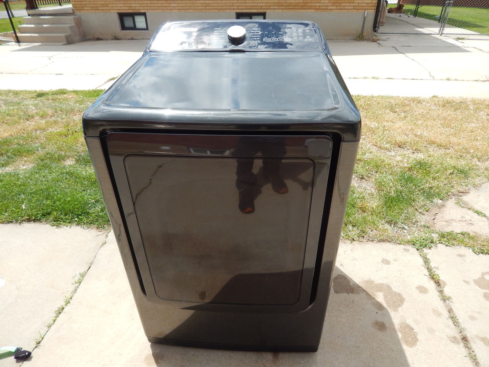 Samsung Electric Dryer w/steam settings