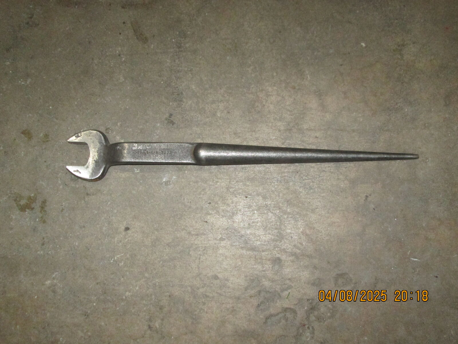 KLEIN SPUD WRENCH