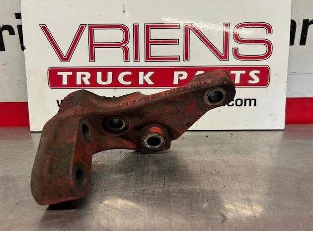 3687025 FUEL PUMP SUPPORT