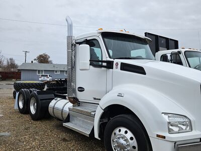 2020 KENWORTH T880 W/ WET KIT