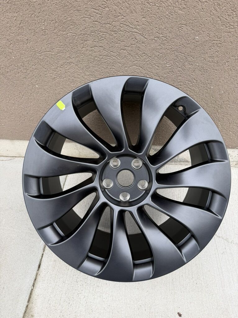 Tesla Model Y Performance 21 New Rear Wheel Rim