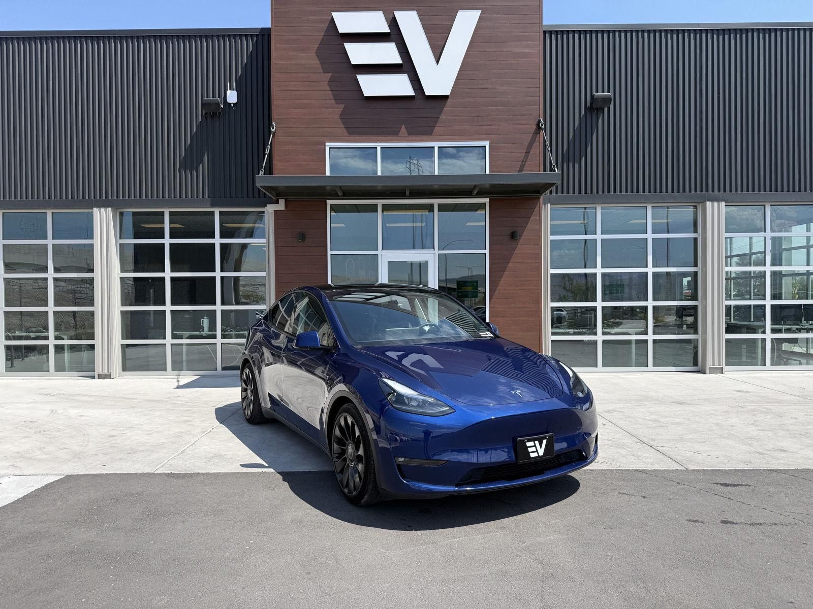 2023 Tesla Model Y Performance