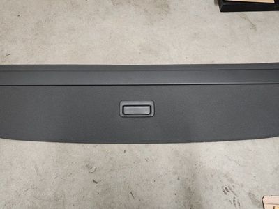 Volvo XC60 luggage cover