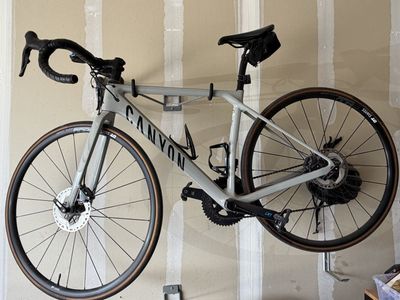 Canyon Endurance CF SL 8 Di2 Road Bike