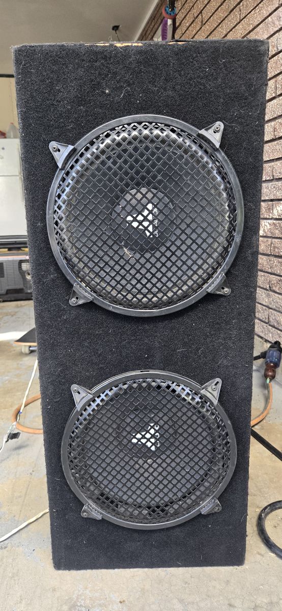 12in sub woofers with boss amp