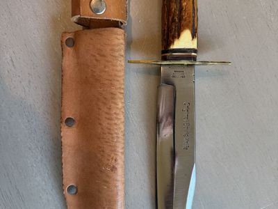 Original Bowie Knife 472 Edge Brand Solingen Germany Antler Handle. Hand made leather sheath.