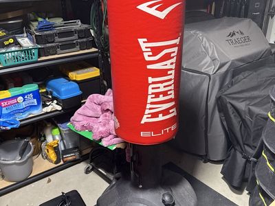 Everlast Elite Freestanding Boxing Punching Bag - Red/Black
