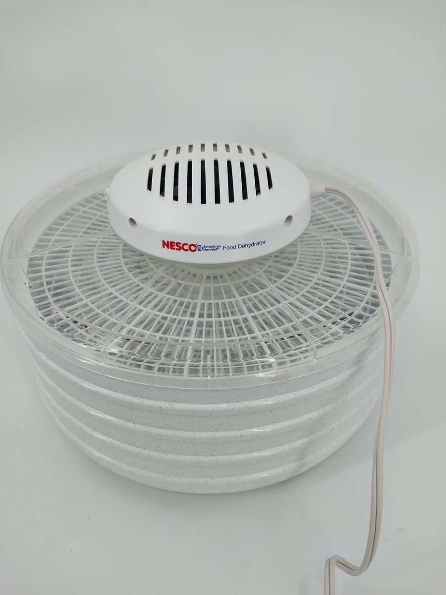 Nesco FD-37A Food Dehydrator for Herbs, Fruit, Beef Jerky, 4 Trays, Speckled White