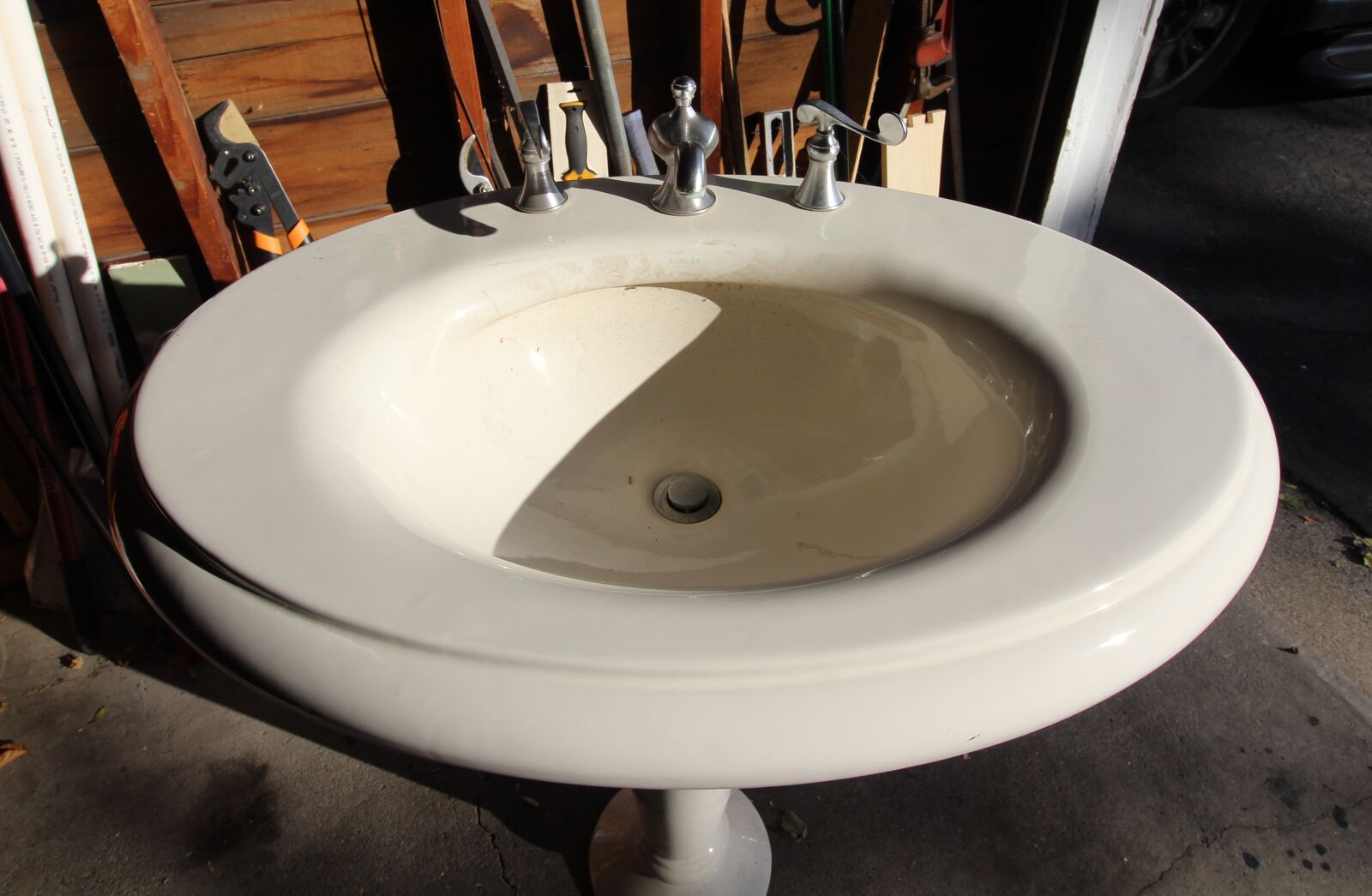 Very Rare Kohler Revival Pedestal Sink - K2002 - w/ K-16102 Revival faucet - Antique Vintage