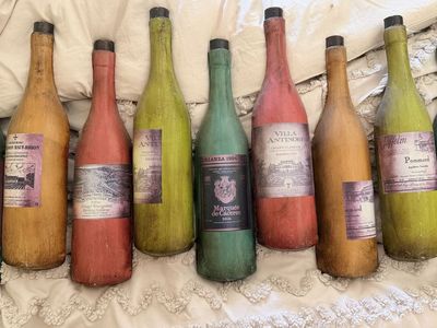 Wine Home Decor.