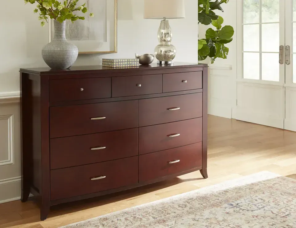 9-Drawer Dresser – Large & Solid Wood