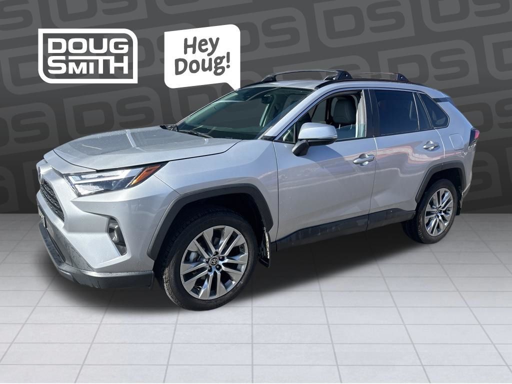 2022 Toyota RAV4 XLE Premium