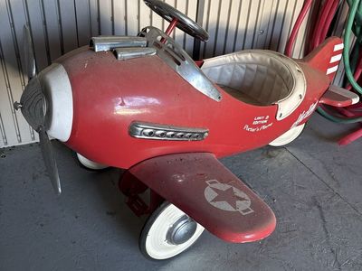 Vintage Sky King Limited Edition Metal Pedal Plane - Red