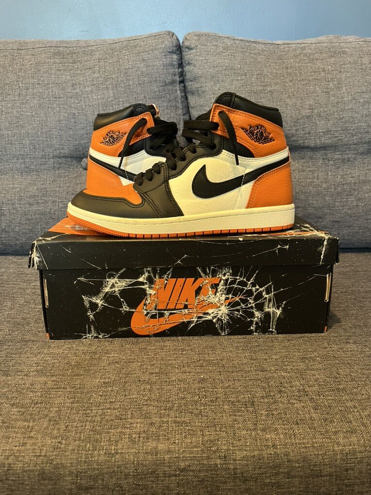 Jordan 1 Shattered Backbaord