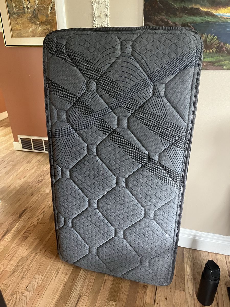 Crib mattress/toddler bed mattress
