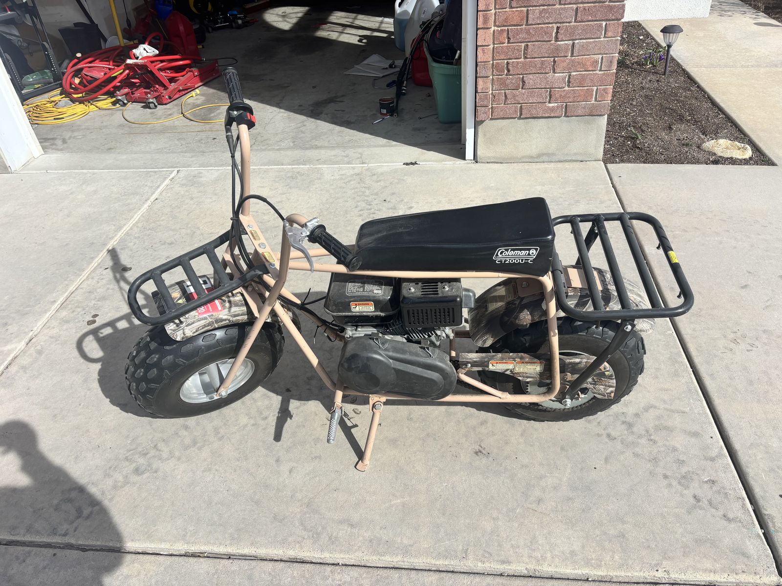 Coleman CT200U-C Tote Goat