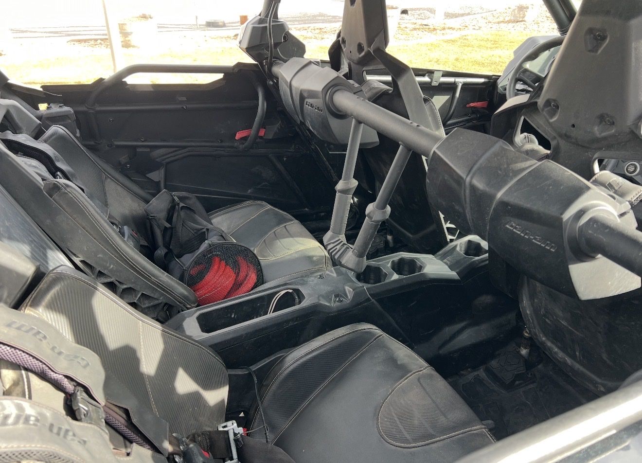 Main image 6
