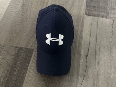 Under Armour UA Classic Fit Navy Blue Cotton Baseball Cap Hat - Size L/XL - Excellent Condition