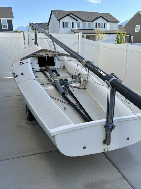 Main image 3
