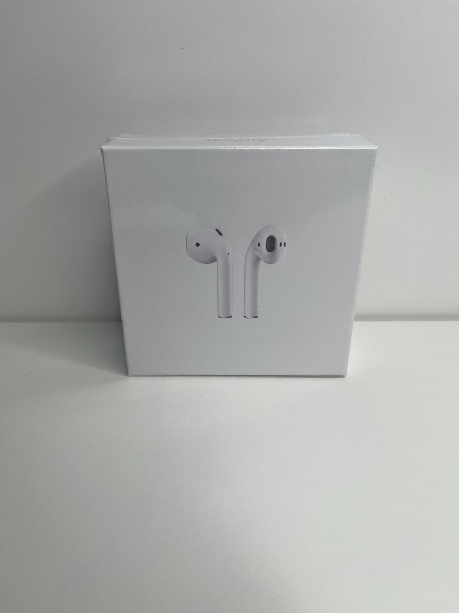 New Original Airpods 1 (1st Gen) Sealed