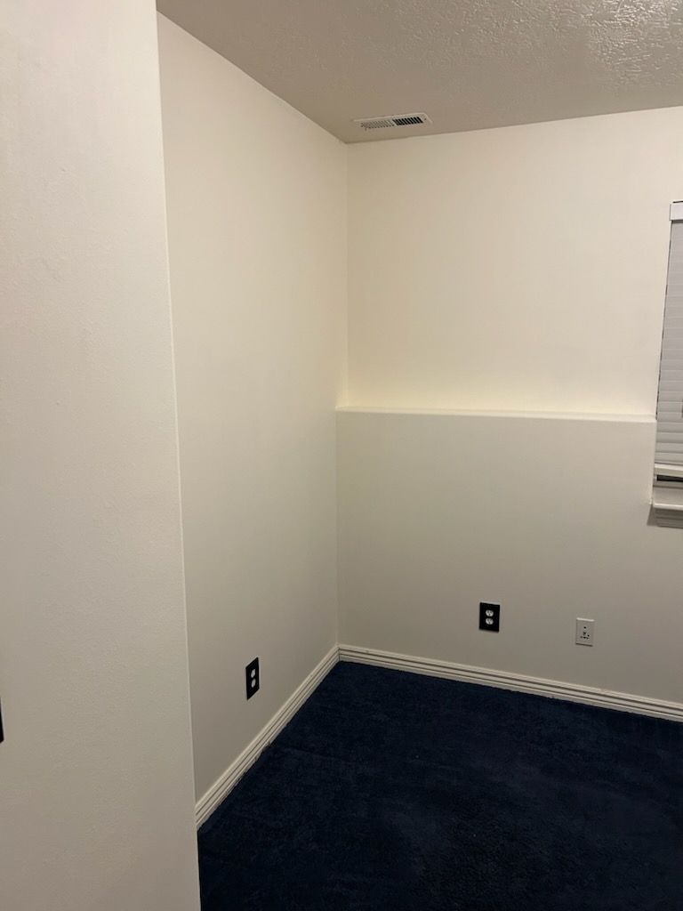 Main image 7