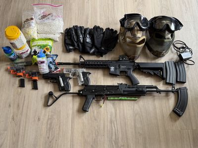 Airsoft / BB Gun Bundle – 2 AEG Rifles, CO2 Pistols, Masks, BBs & Gear