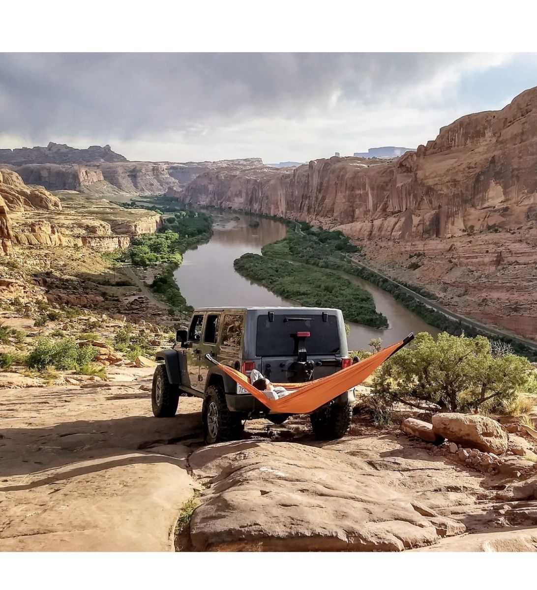 Adventure Hitch Hammock Mount
