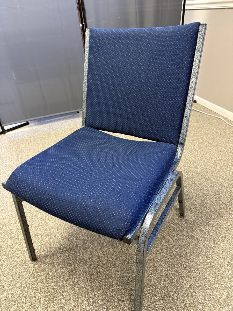 50+ Stackabke Banquet Chairs