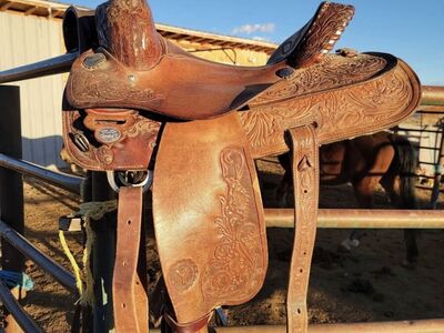 14” Circle Y Barrel Saddle