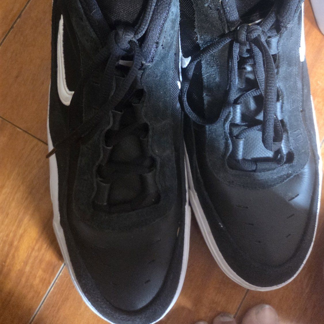 mens shoes size 14