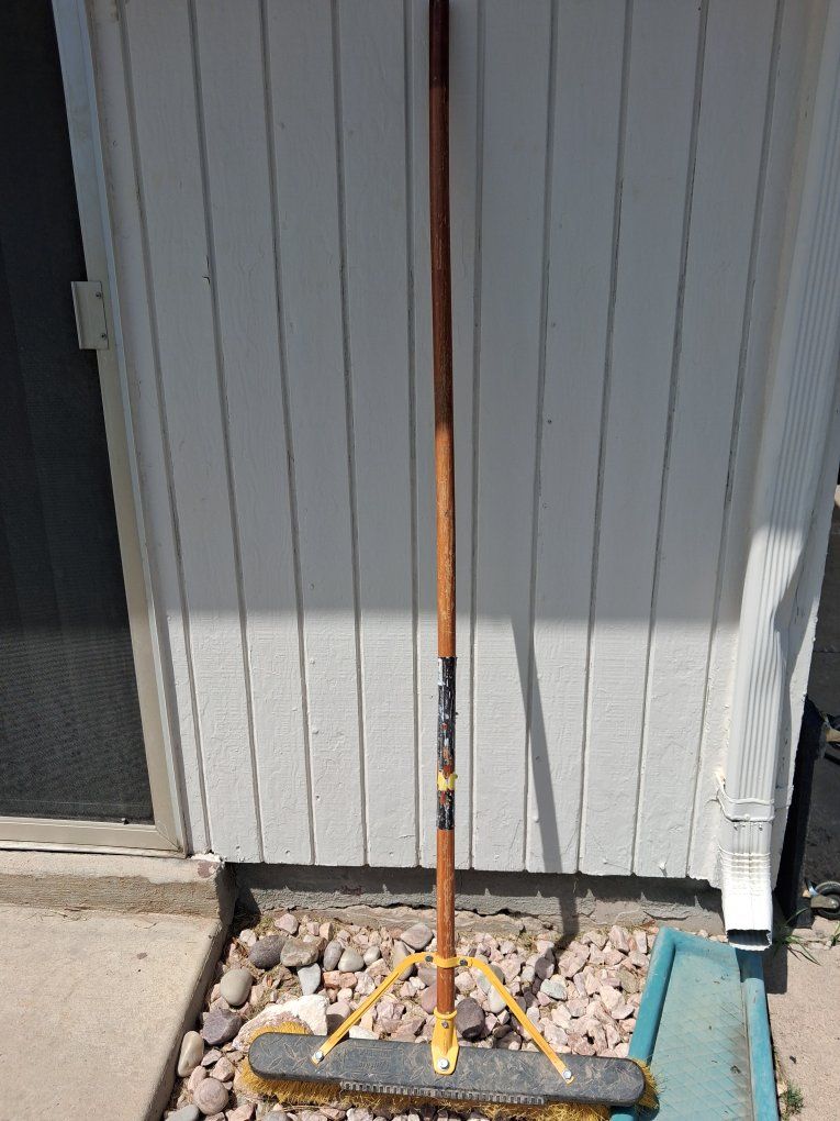 Quickie 24" Multi-Surface Push Broom with Built-In Scraper - Indoor/Outdoor Use