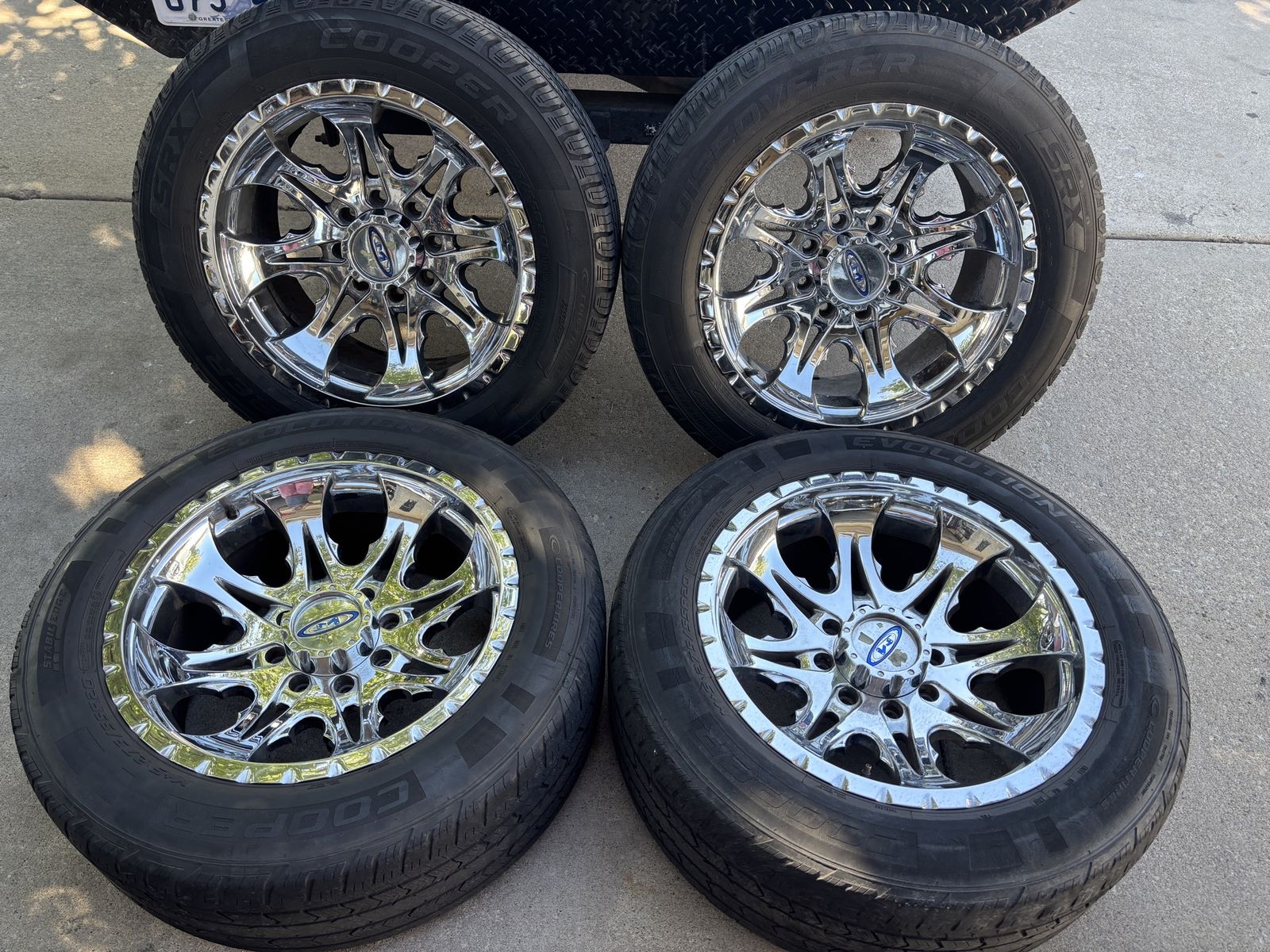 20x10 Wheels 8x6.5 lug pattern 