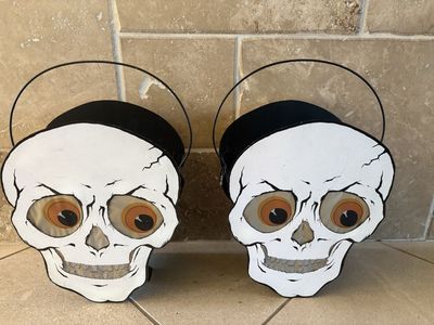 2 Metal Skeleton Lantern Buckets