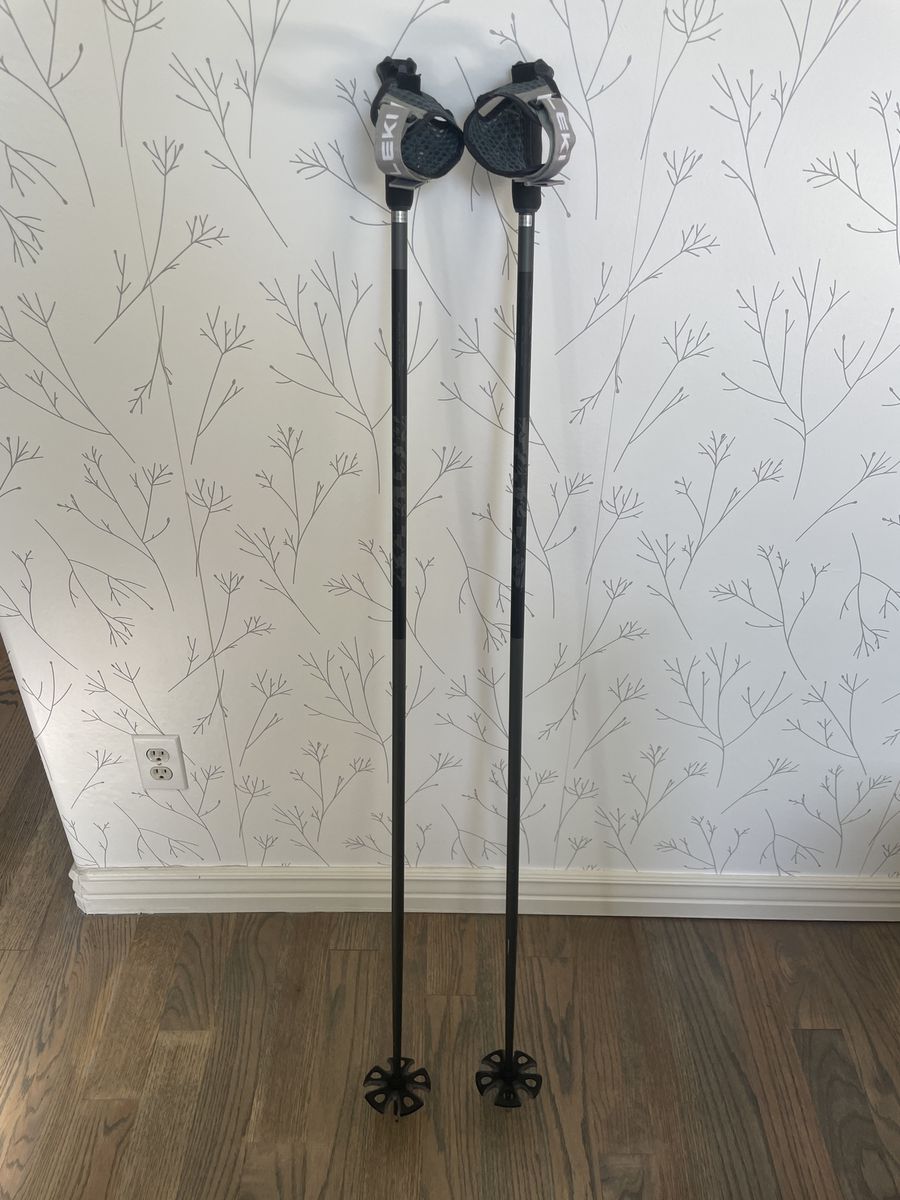 Leki Detect S -135 (54”)