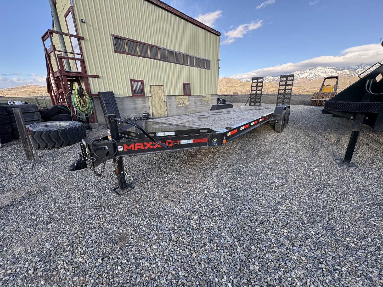 2025 Maxxd Trialer 26ft 8k Axles