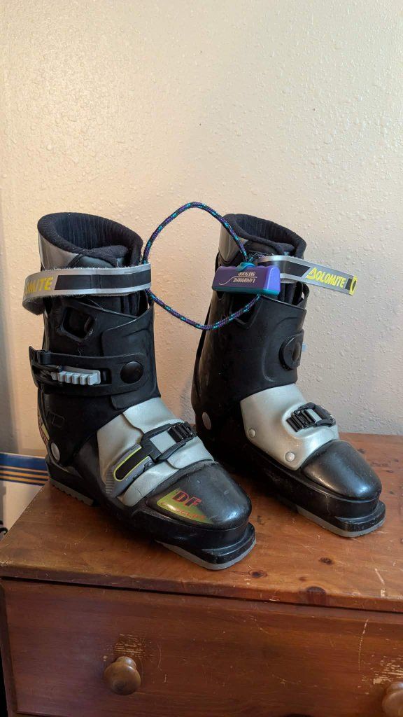 Ski Boots Black Silver Size 8-8.5