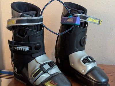 Ski Boots Black Silver Size 8-8.5