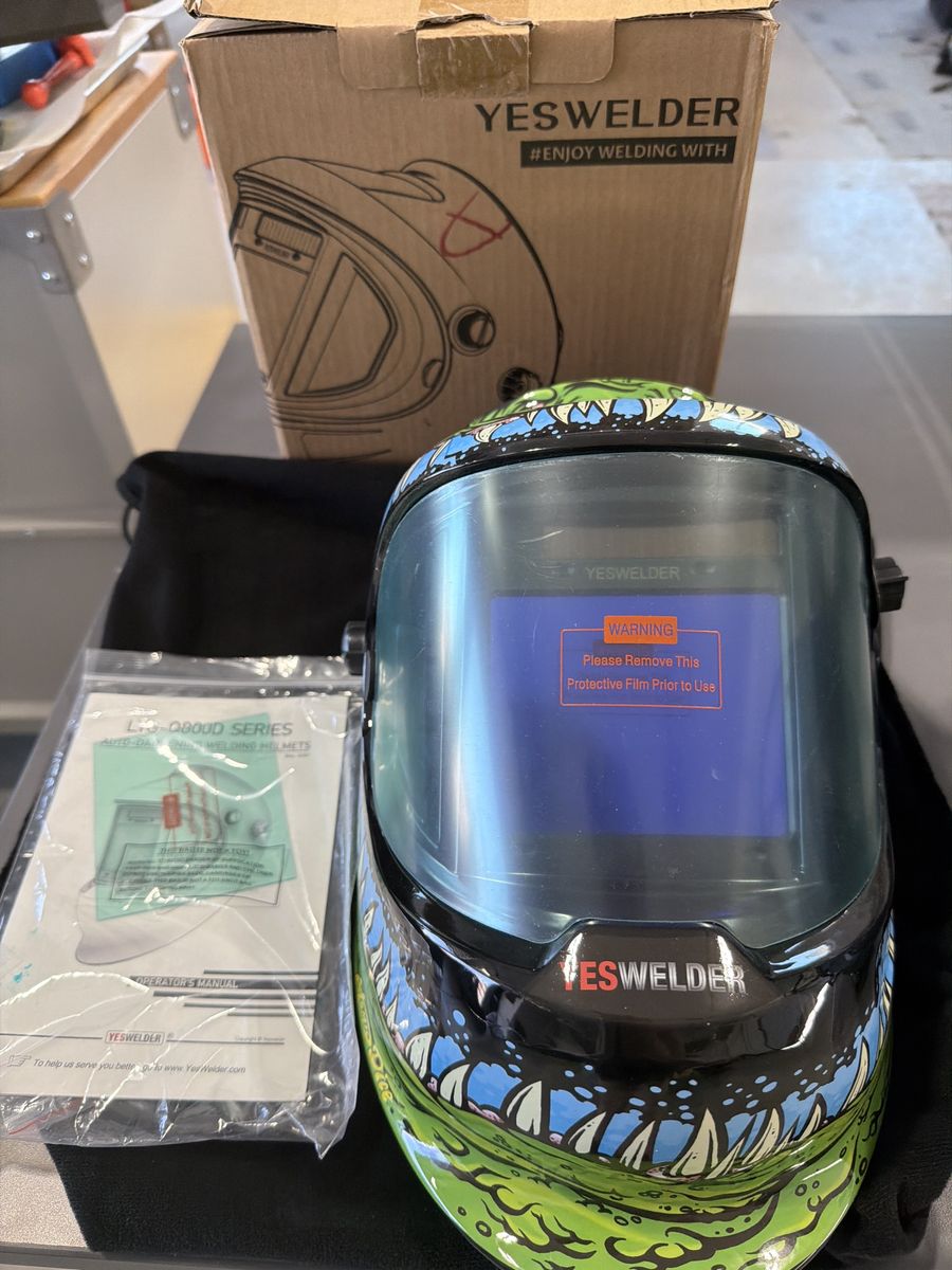 NEW YesWelder LYG-Q800D Auto-Darkening Welding Helmet - Custom Graphic (Full Kit)
