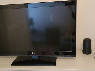 LG 36 inch color TV