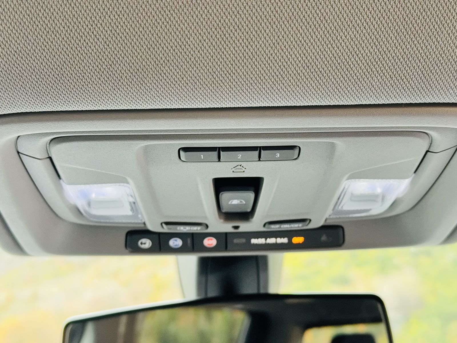 Main image 25