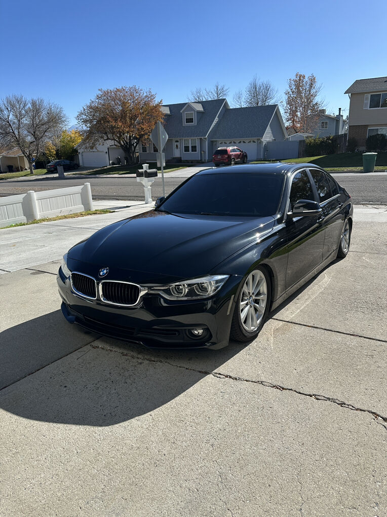 2018 BMW 3 Series 320i xDrive