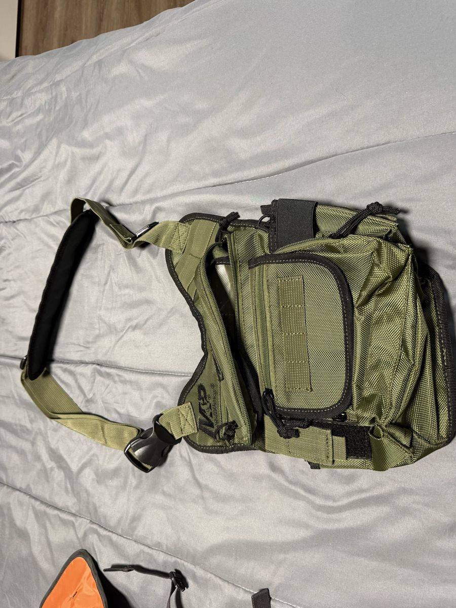 Smith & Wesson M&P Tactical Range Sling Bag - Olive Drab Green
