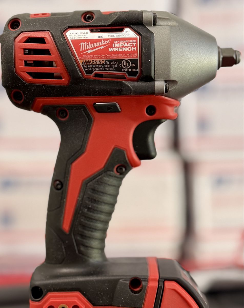 Milwaukee 2658-20 18V 3/8" Square Drive Cordless Impact Wrench