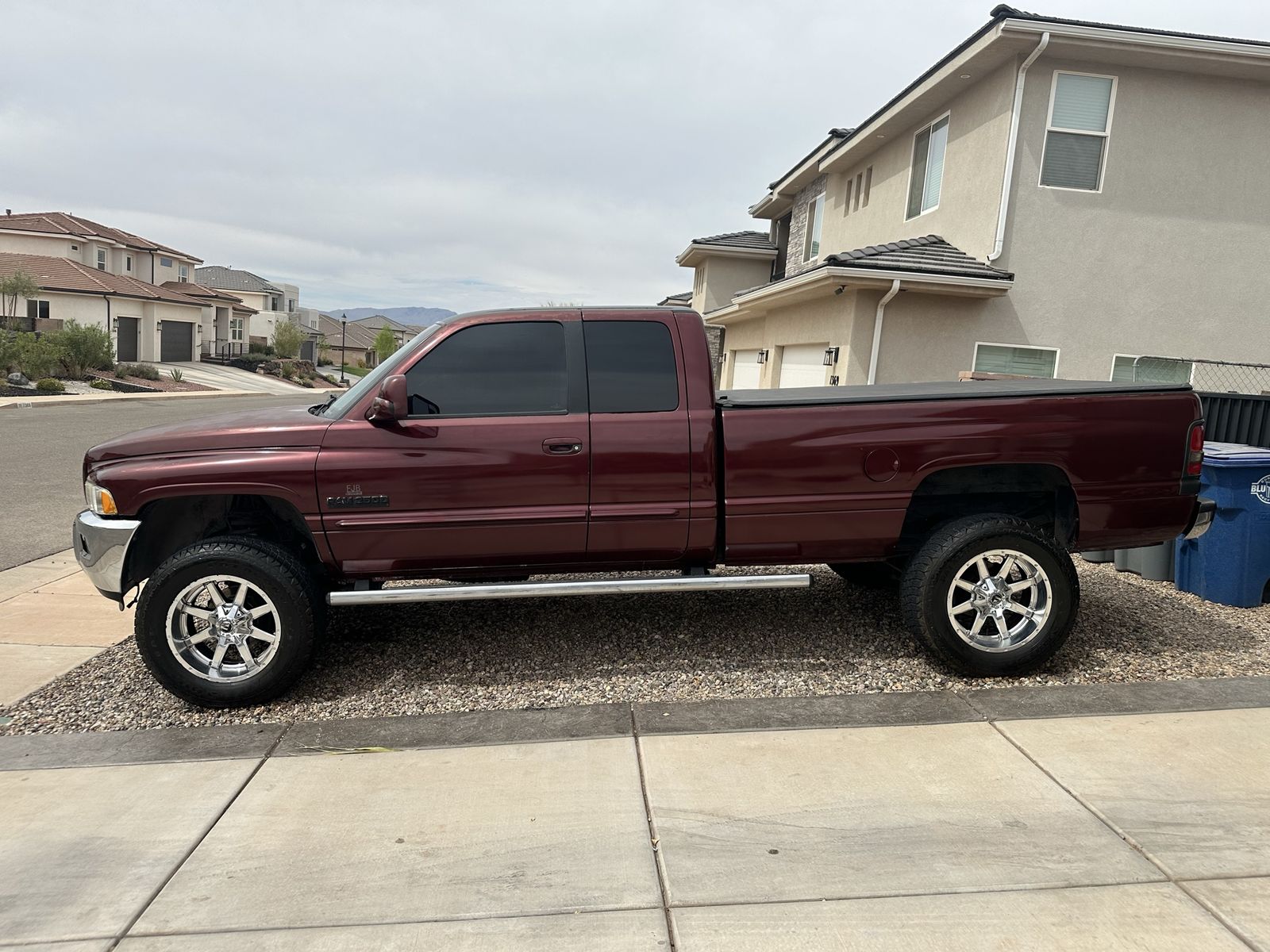 2002 Dodge Ram 2500 SLT