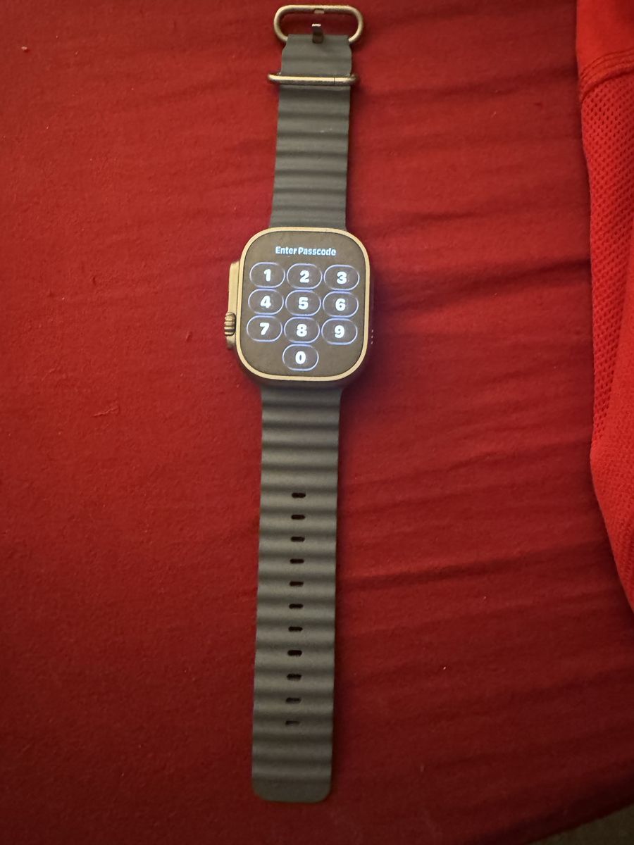 Apple Watch 3 ultra READ